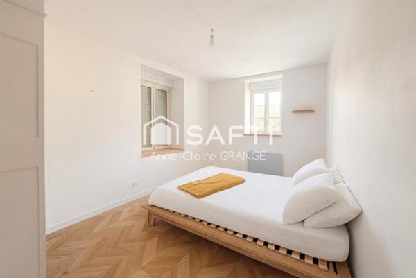 Maison avec jardin clos, prête à vivre