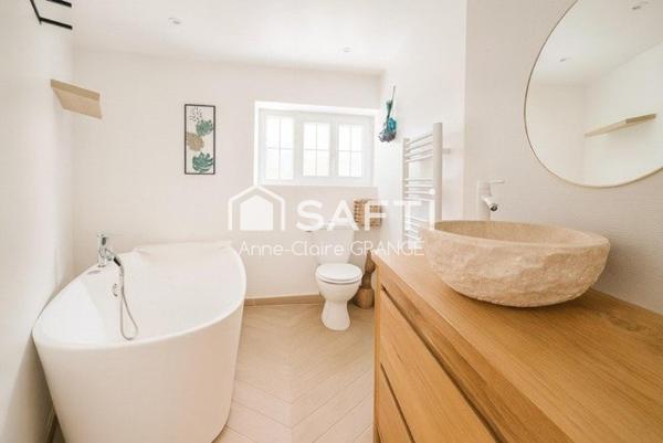 Maison avec jardin clos, prête à vivre