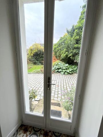 Coulommiers (77120) Authentique briarde constituée de deux habitations