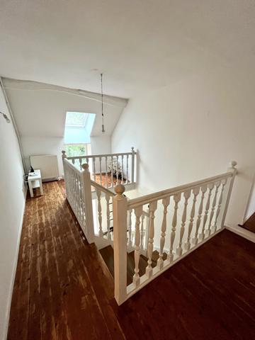 Coulommiers (77120) Authentique briarde constituée de deux habitations