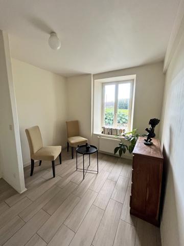 Coulommiers (77120) Authentique briarde constituée de deux habitations