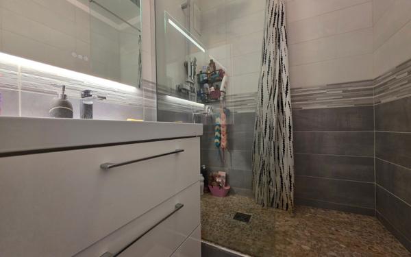 Appartement à vendre    4 pièces • 68,30 m2 Le Plessis-Trévise