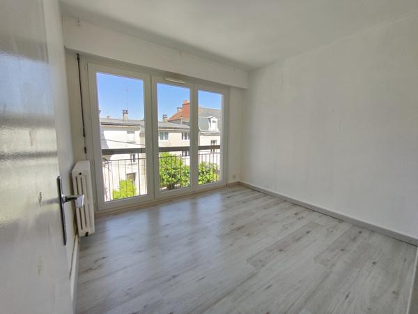 Appartement T4 avec garage de 92,27m² - POITIERS PLATEAU