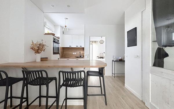 Appartement à vendre    2 pièces • 46,04 m2 La Rochelle