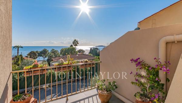 Villa mitoyenne - 4 chambres - vue mer - Èze bord de Mer