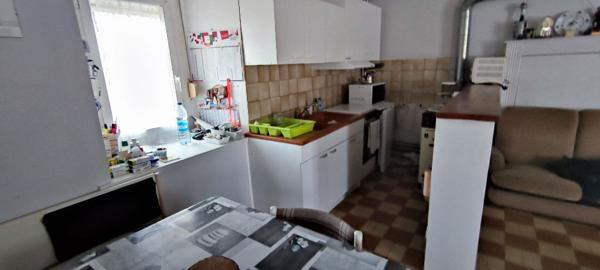 A louer Maison à  La Chapelle Blanche, Axe RN12 ( Rennes St Brieuc) Proche Caulnes
