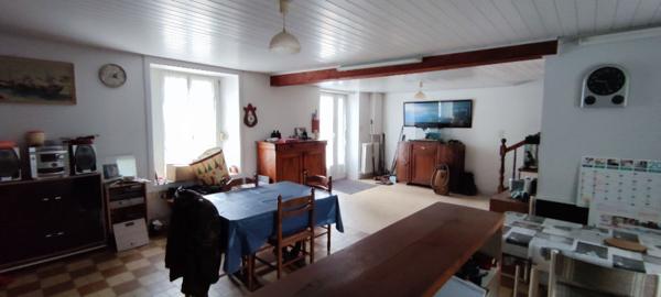 A louer Maison à  La Chapelle Blanche, Axe RN12 ( Rennes St Brieuc) Proche Caulnes