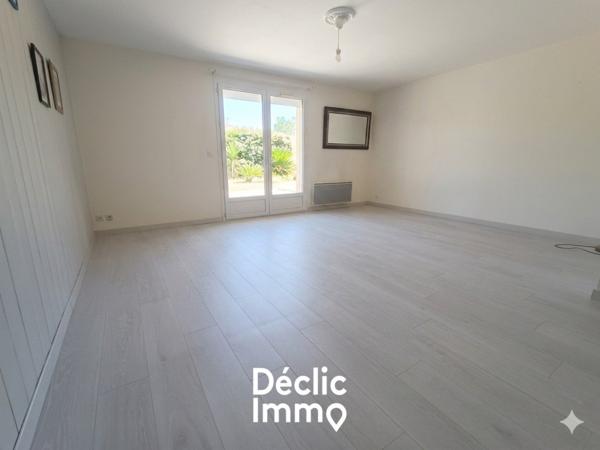 Vente appartement en rez de jardin La roche sur yon, 52m² 2 pièces 153 700€ avec garage