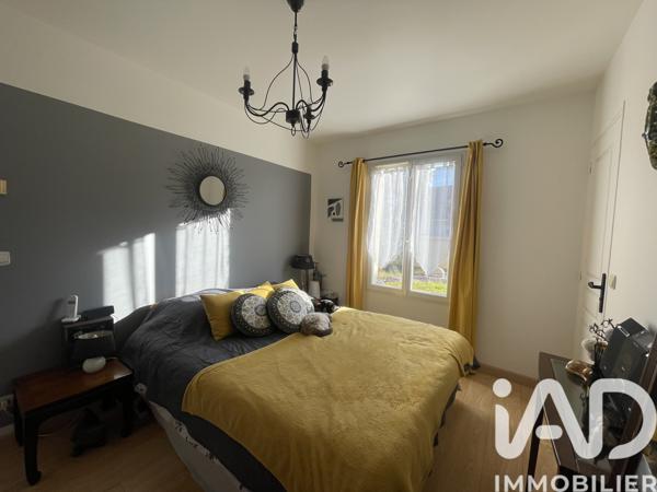 Maison à vendre 8 pièces 158 m² Isles-lès-Villenoy