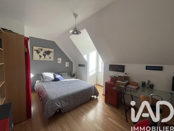 Maison à vendre 8 pièces 158 m² Isles-lès-Villenoy