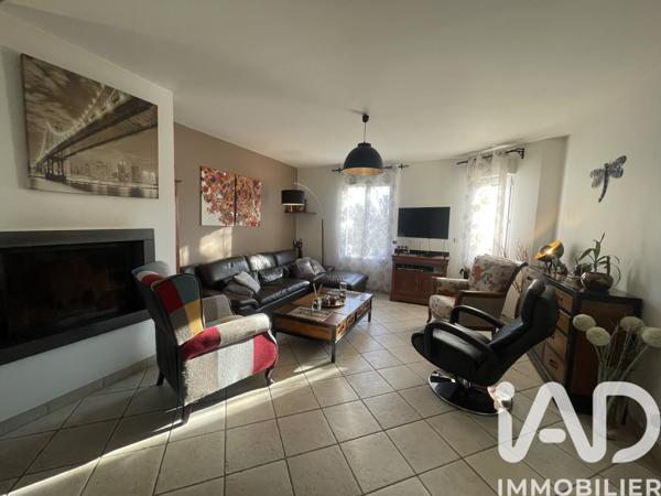 Maison à vendre 8 pièces 158 m² Isles-lès-Villenoy