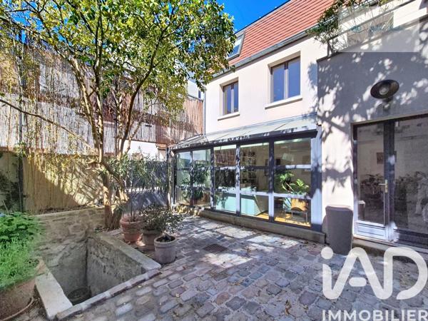 Maison à vendre 8 pièces 200 m² Saint-Maur-des-Fossés