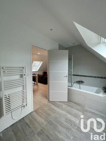 Maison 10 pièces de 213 m² à Plonéour-Lanvern (29720)