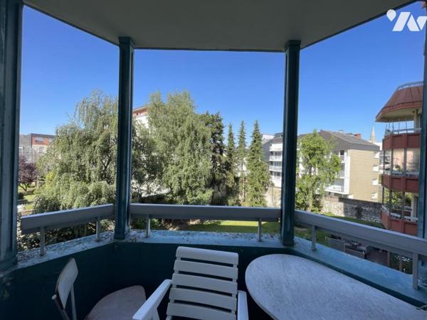 APPARTEMENT AVEC BALCON