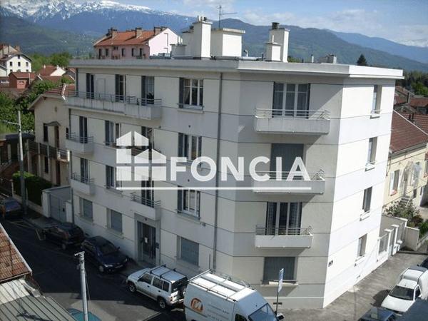 Location Appartement 3 pièces 94.23 m² - 11 RUE LINNE Grenoble 38000