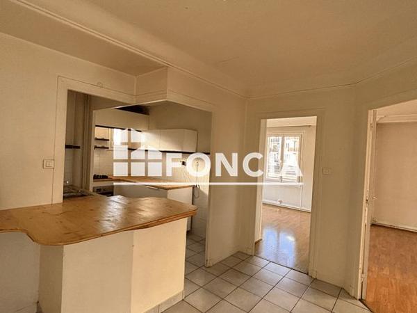 Location Appartement 3 pièces 94.23 m² - 11 RUE LINNE Grenoble 38000