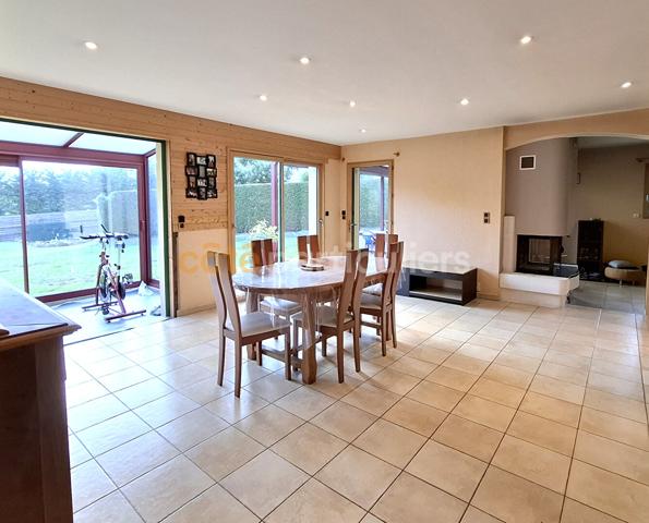 Vente
                Maison163,9 m² - 8 Pièces -
                    AVRANCHES (50300)