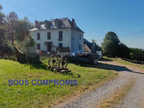 Maison - Entre oloron et pau - Réf.:205170 Entre Oloron et Pau -MAGNIFIQUE FERME sur + de 6 Ha de terres libres *** SOUS COMPROMIS ***