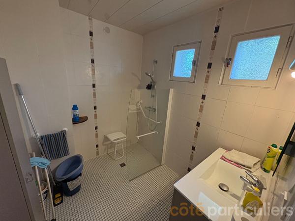 Vente
                Maison155 m² - 8 Pièces -
                    Grand-Champ (56390)