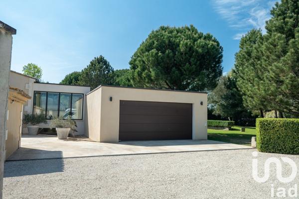 Bastide 8 pièces de 320 m² à Châteaurenard (13160)