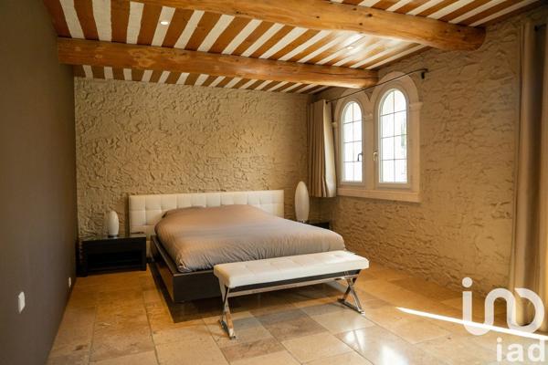 Bastide 8 pièces de 320 m² à Châteaurenard (13160)