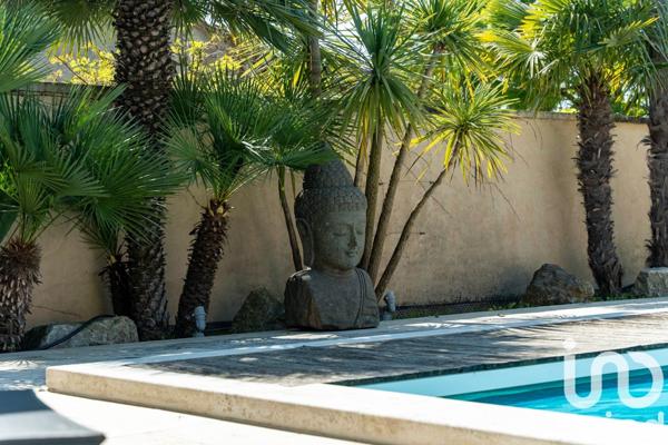 Bastide 8 pièces de 320 m² à Châteaurenard (13160)