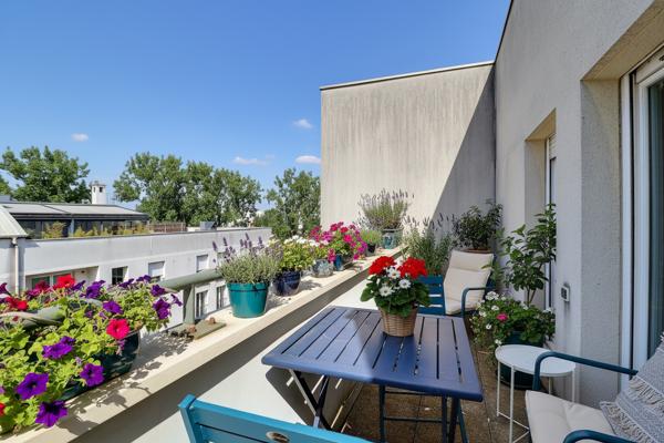 Appartement 3 pièces lumineux au dernier étage à Saint Denis - Porte de Paris - Stade de France