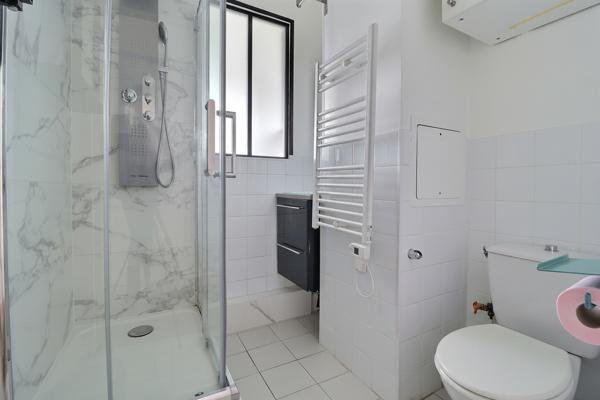 Appartement 3 pièces lumineux au dernier étage à Saint Denis - Porte de Paris - Stade de France