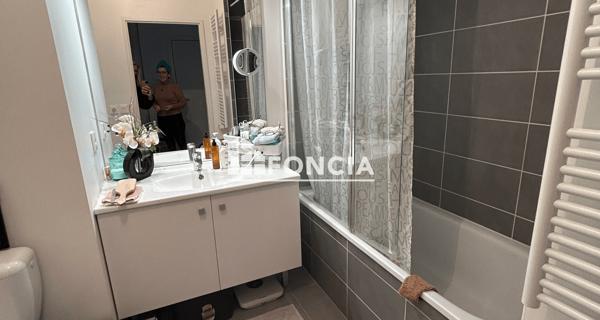 À vendre Appartement 3 pièces 61.33 m² - Marseille 13008