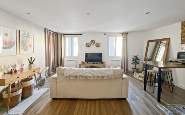 Appartement à vendre    1 pièce • 32,29 m2 Fréjus