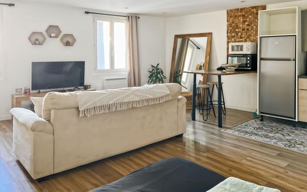 Appartement à vendre    1 pièce • 32,29 m2 Fréjus