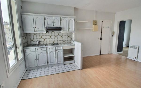 Appartement à vendre    2 pièces • 39,10 m2 Vincennes