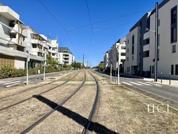 APPARTEMENT PARFAIT ETAT