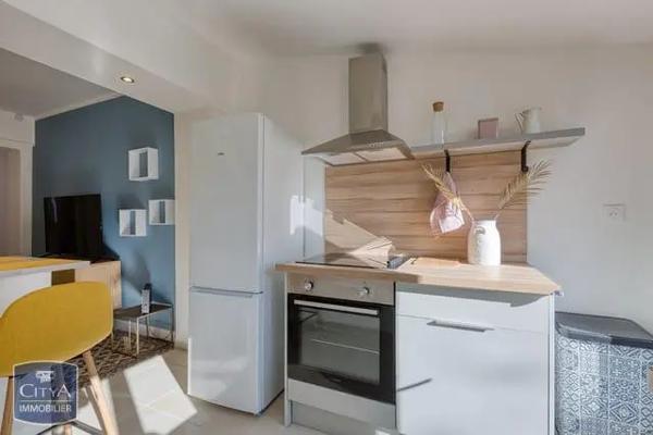 Maison à louer 4 pièces 52.28m² Valenciennes (59300)