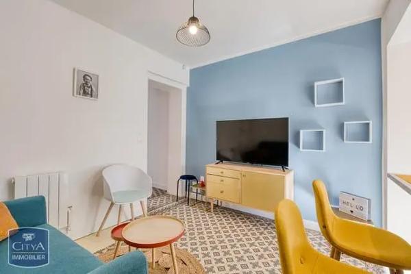 Maison à louer 4 pièces 52.28m² Valenciennes (59300)