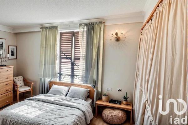 Appartement 3 pièces de 55 m² à Bagnolet (93170)