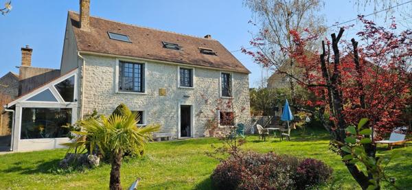 Maison en pierre au calme et sans travaux à une heure de Paris