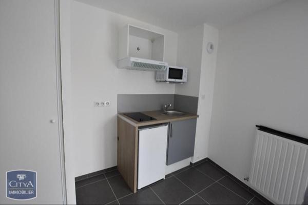 Appartement à louer 1 pièce 29.84m²