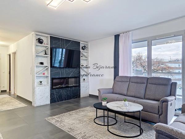 Appartement à louer 3 pièces SAINT GENIS POUILLY (01)