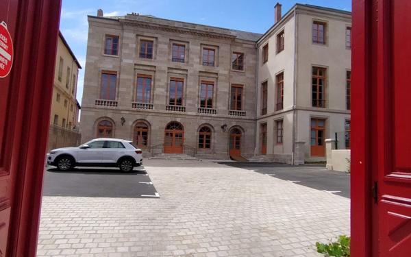 Appartement à louer    2 pièces •  Limoges