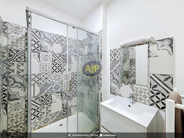 Appartement à louer Rochefort : 3 pièces, 49m² avec 2 chambre(s) à 695€ - AJP Immobilier Rochefort