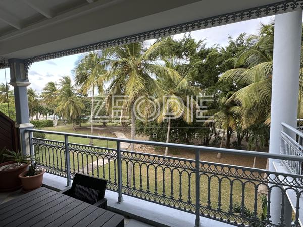 Saint-François (97118) Exclusivité ZEOPIE Immobilier : T2 de 58m² + terrasse de 14m² et place de parking privative dans résidence de
