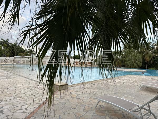 Saint-François (97118) Exclusivité ZEOPIE Immobilier : T2 de 58m² + terrasse de 14m² et place de parking privative dans résidence de