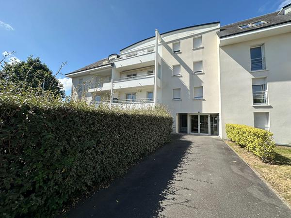 Appartement à vendre à Vannes T2 avec terrasse, parking et garage en sous-sol !