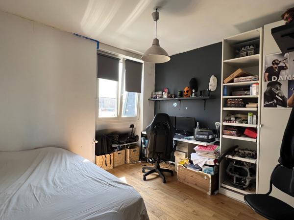 Bagnolet (93170) Mairie des Lilas - Maison de charme avec terrasse et 2 studios indépendants