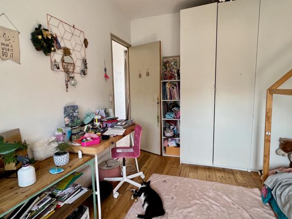 Bagnolet (93170) Mairie des Lilas - Maison de charme avec terrasse et 2 studios indépendants