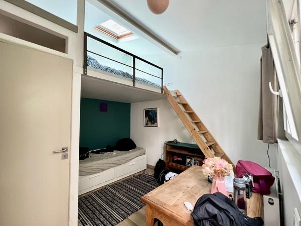 Bagnolet (93170) Mairie des Lilas - Maison de charme avec terrasse et 2 studios indépendants