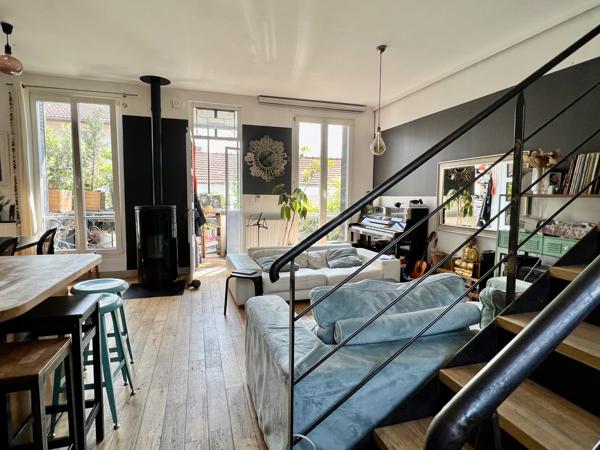 Bagnolet (93170) Mairie des Lilas - Maison de charme avec terrasse et 2 studios indépendants