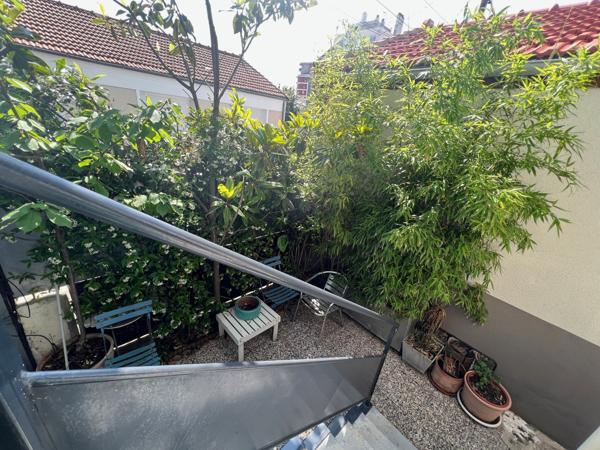 Bagnolet (93170) Mairie des Lilas - Maison de charme avec terrasse et 2 studios indépendants