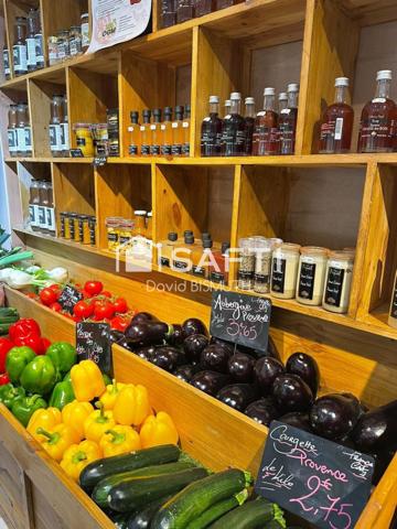 À VENDRE – FONDS DE COMMERCE FRUITS & LÉGUMES – LEVALLOIS-PERRET